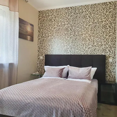 Privatunterkunft Ferienzimmer Ellisee, Kontaktloser Check-in Friedrichshafen