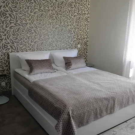 Séjour chez l'habitant Ferienzimmer Ellisee, Kontaktloser Check-in *