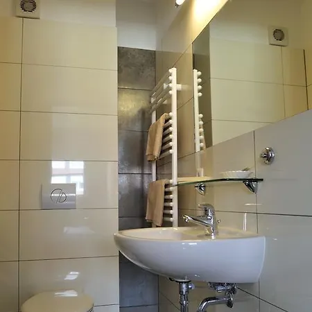 Séjour chez l'habitant Ferienzimmer Ellisee, Kontaktloser Check-in Friedrichshafen