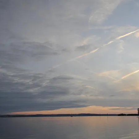 Ferienzimmer Ellisee, Kontaktloser Check-in Friedrichshafen