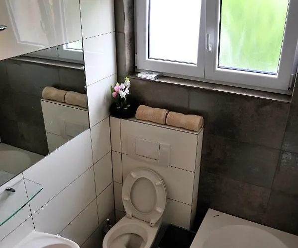 Δωμάτια σε οικογενειακή κατοικία Ferienzimmer Ellisee, Kontaktloser Check-in